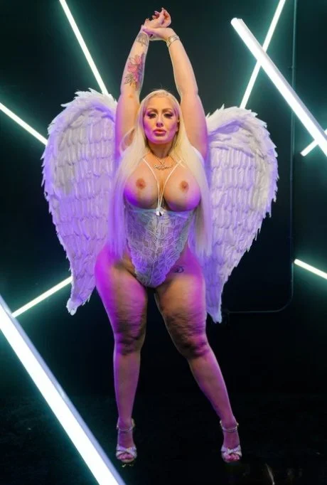 MZ DANI🍑 image 15