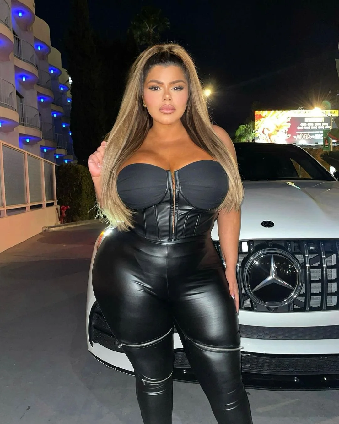 Mìchëllē Mēndëz Gordinha Loira Gostosa image 19
