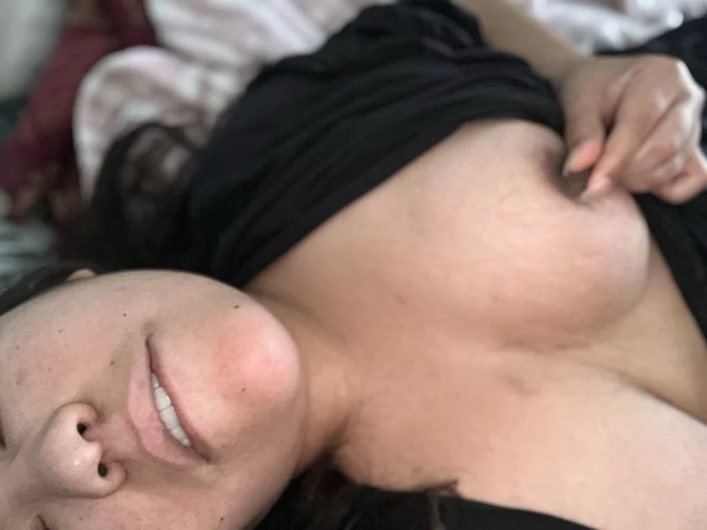 Useless bitch image 3