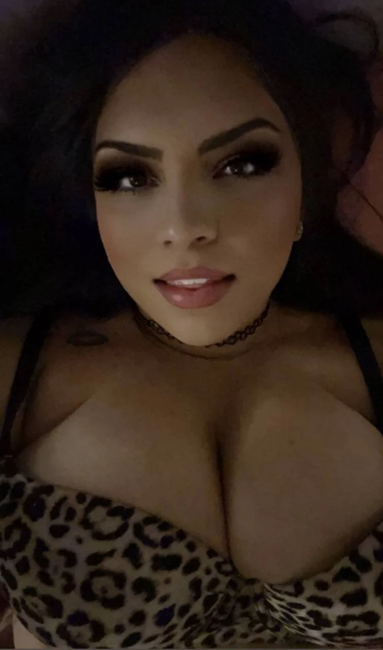 Come show off your whore milf wives main image