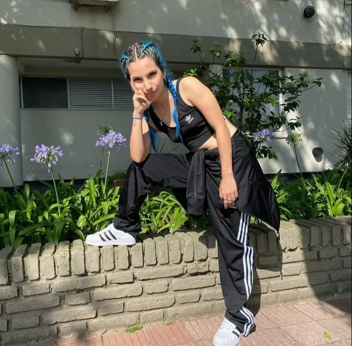 Angie velasco image 2