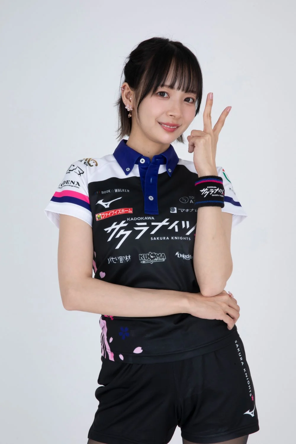 Okada Sayaka(black×blue uniform) image 3