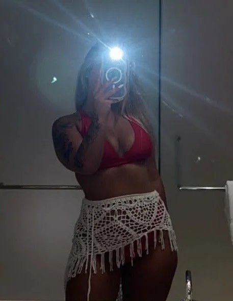 Thick Mix Girl With A Phat Ass 🔥 image 3