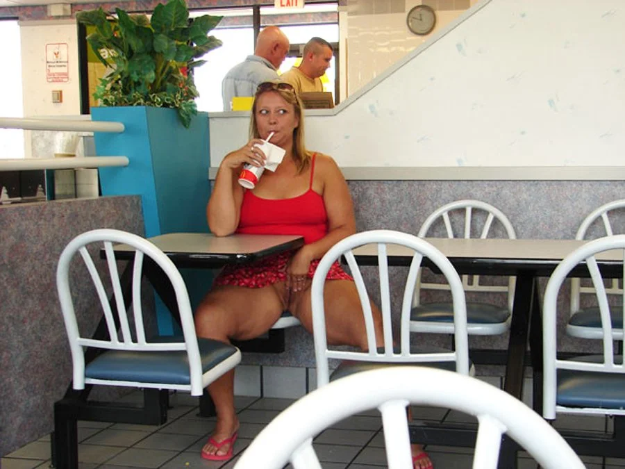 French girls (mostly) not shy in public image 7