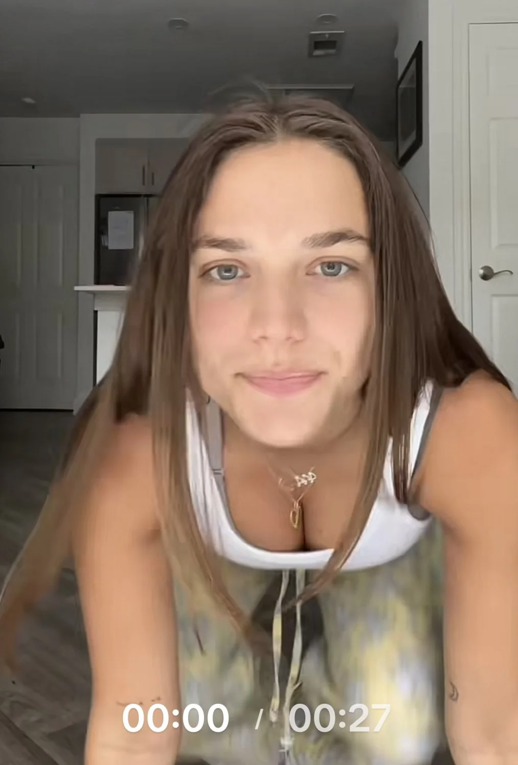 Liv - Busty Ohio Cum Whore Loves Cock image 2