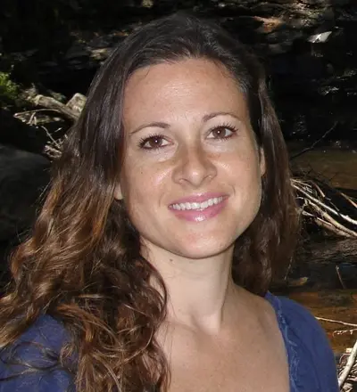 Best friends mom. Someone cum Trib so I can send to him. cover image