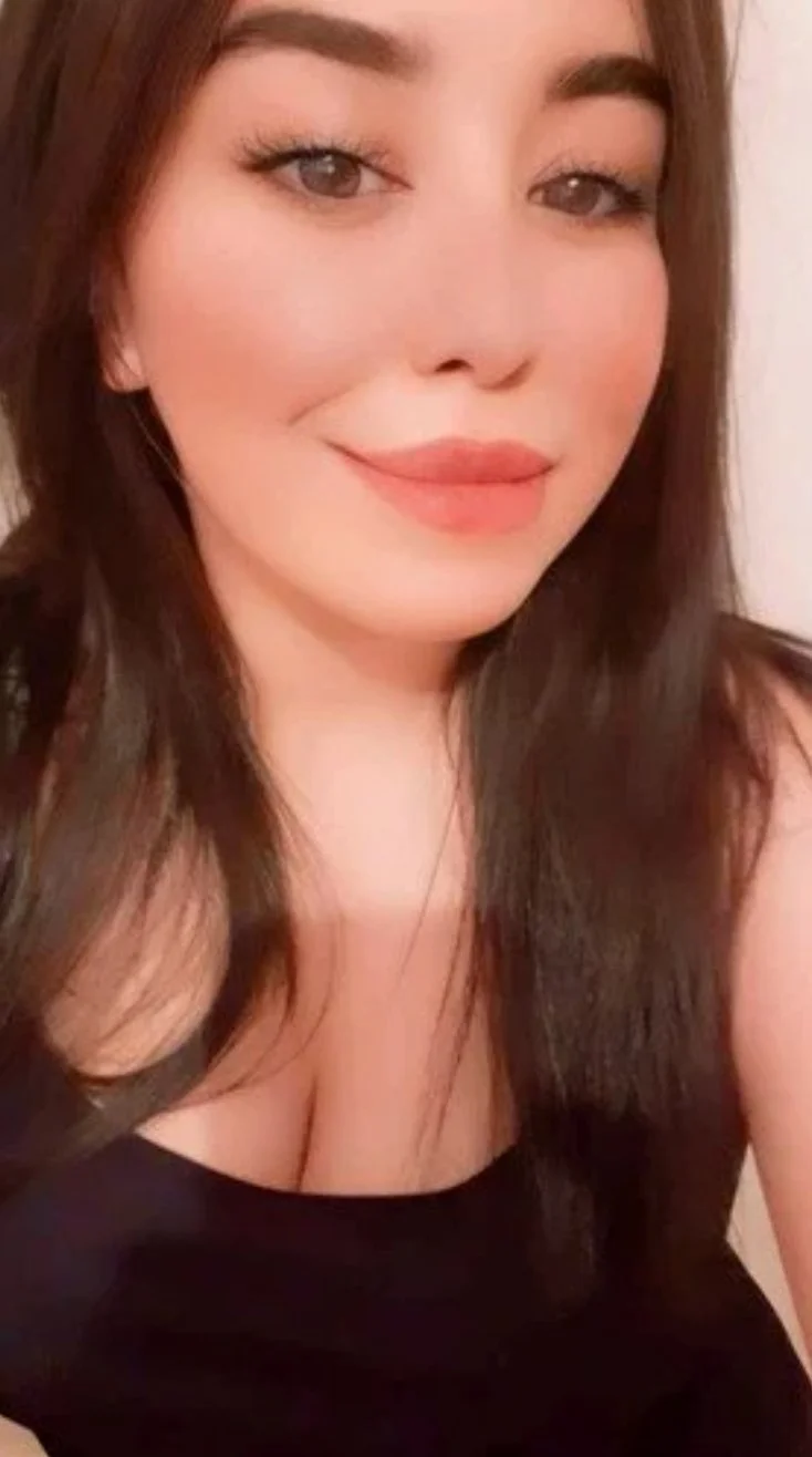 Hijab prostitute with the man she met image 7