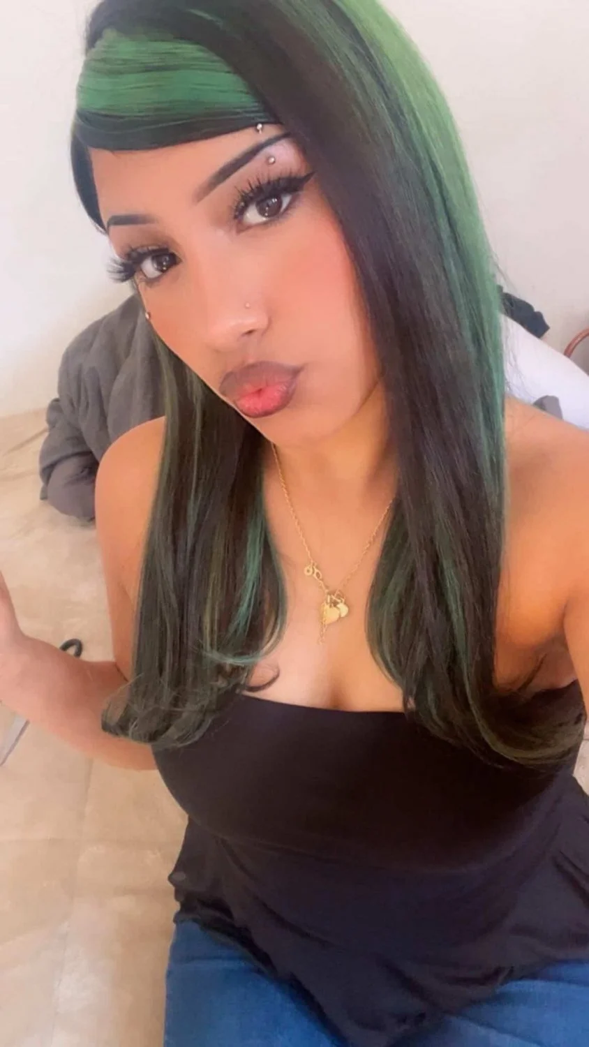 Slutty Latinas STX main image