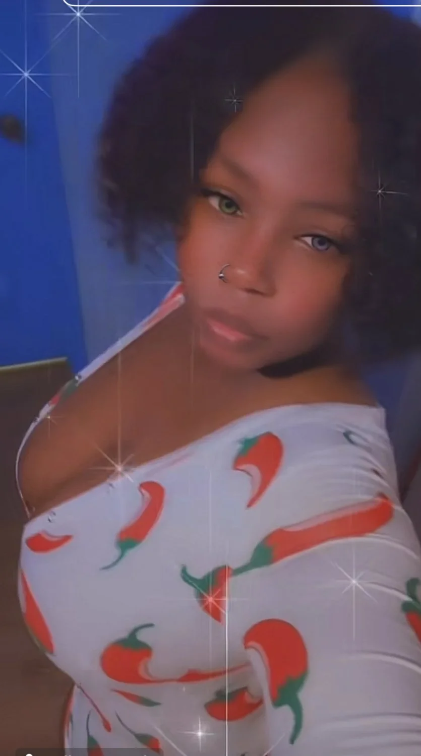 TikTok, Instagram , Twitter, Ebony Thot fucks Multiple Guy in one Day image 6
