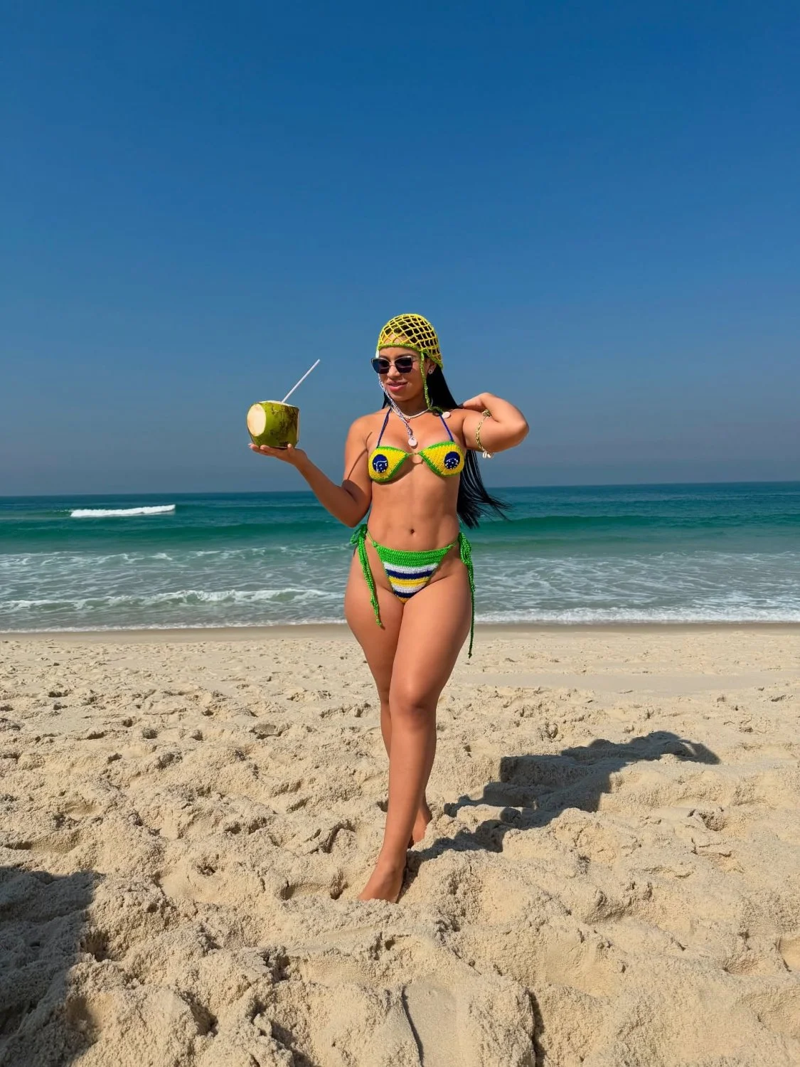 Yucelis Ferrer Latina Gostosa image 8