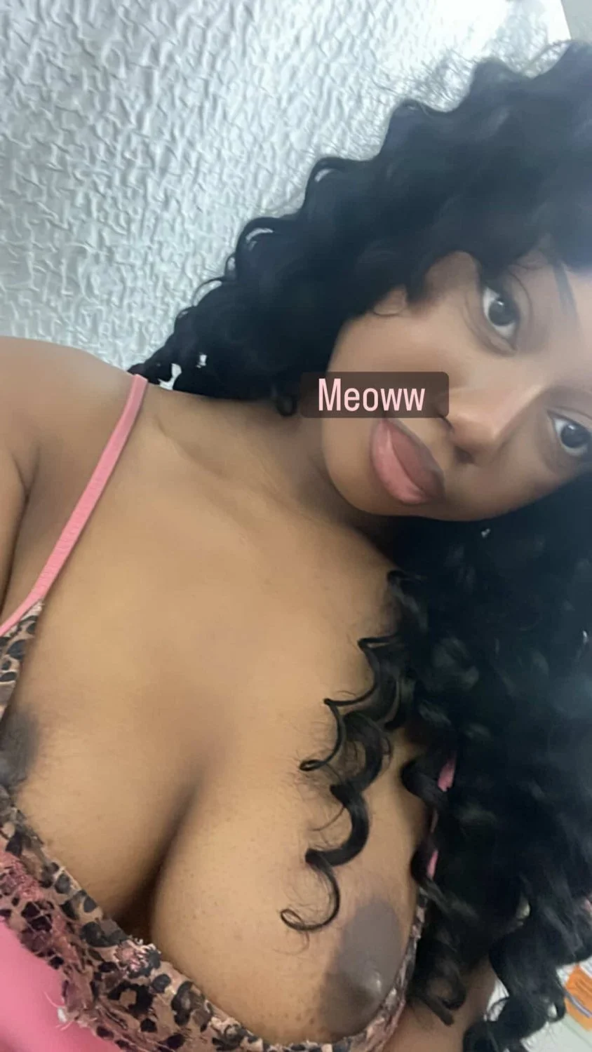Ex girlfriend Mia leaked image 4