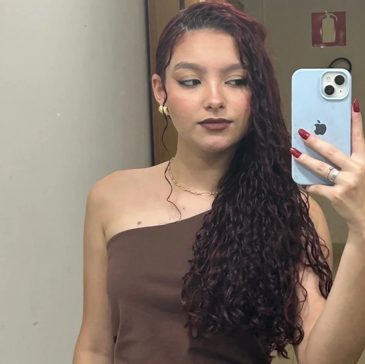 Novinha gostosa foi vazada pelos amigos pagando boquete e mandando nudes!! Ficante safada vazou image 2