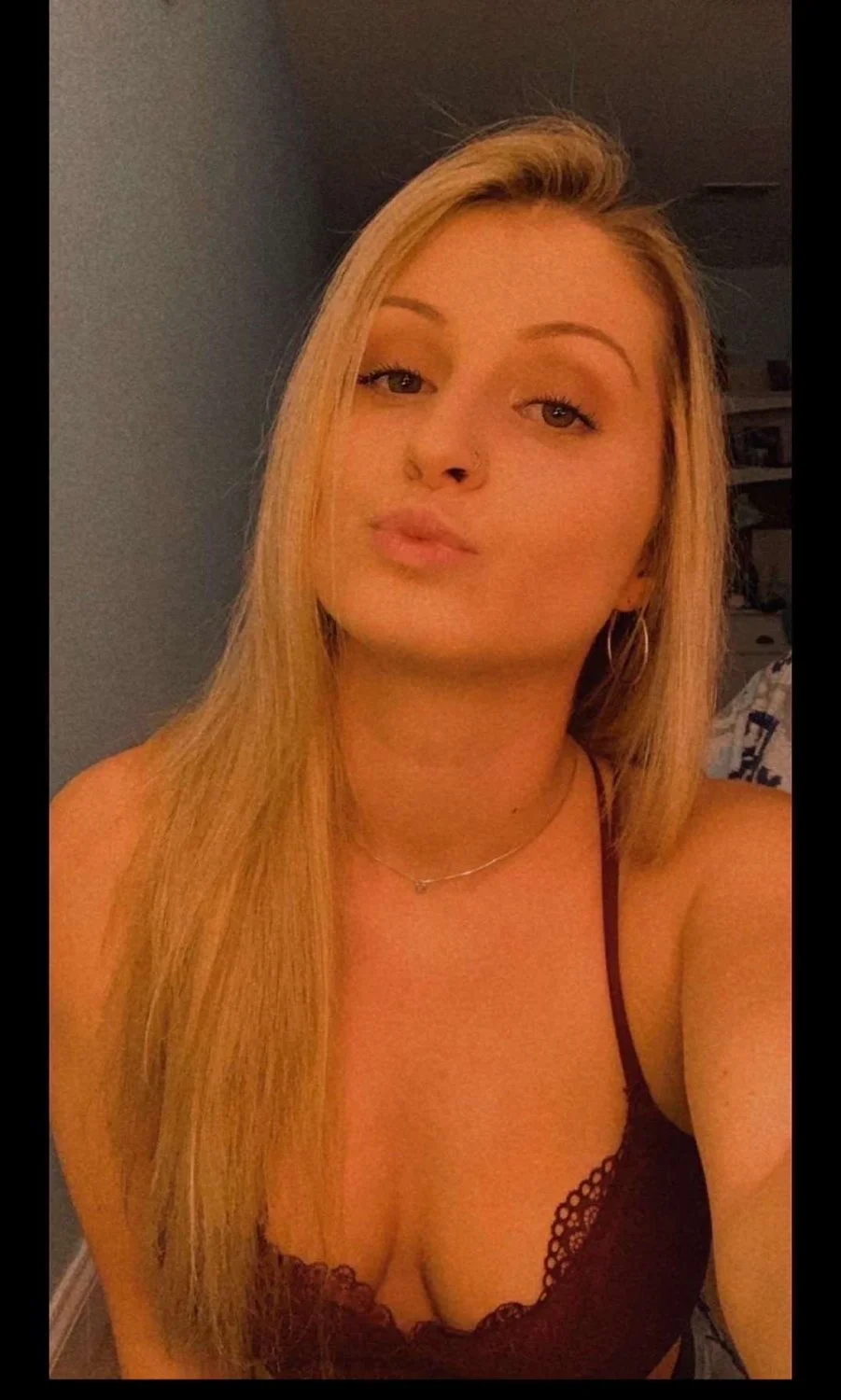 Kayla 26 USA SLUT image 9
