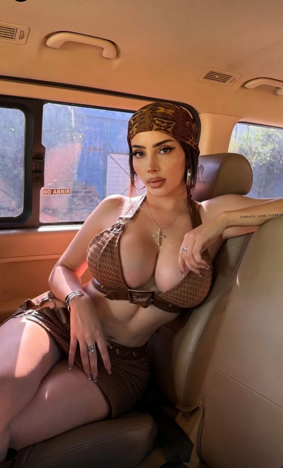 vaimonroe🇨🇱 image 18