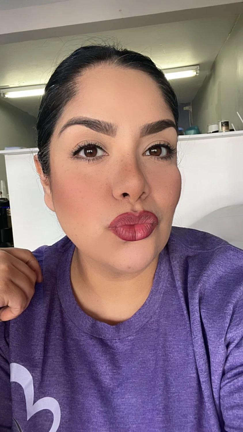 Amigas chulas 2 image 22