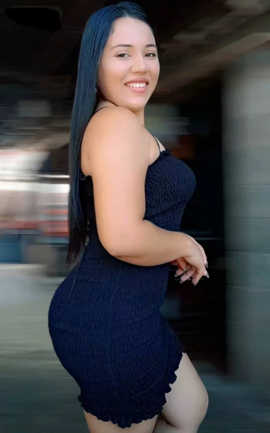 Sexy milf main image