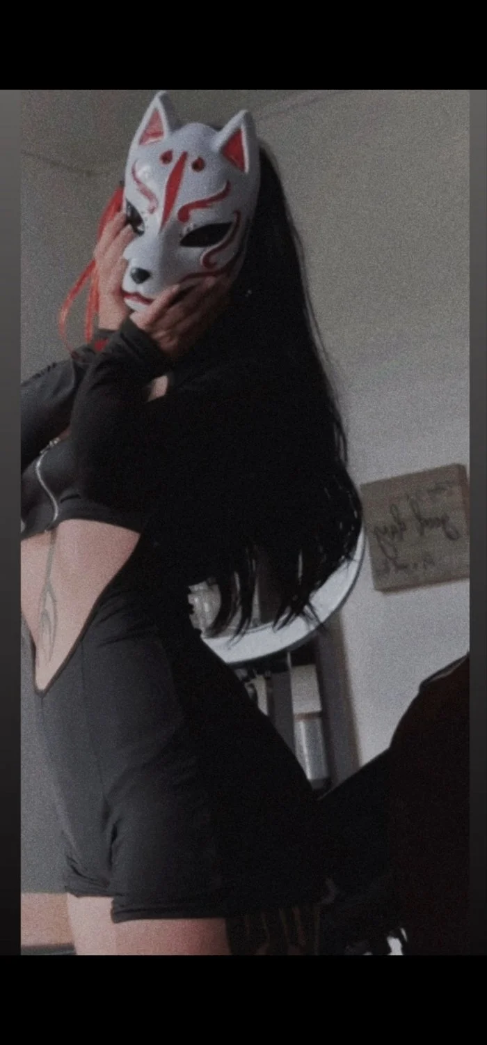 La sexy puta tatuadora Susana Domínguez image 32