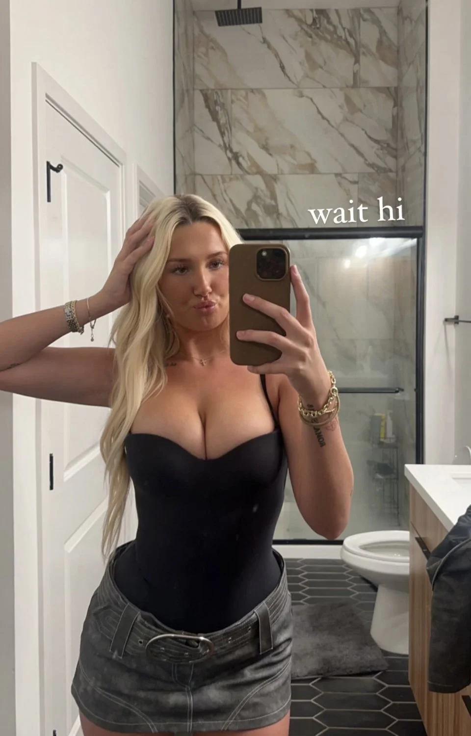 Big titty Tori leaked no panties bare pussy image 25
