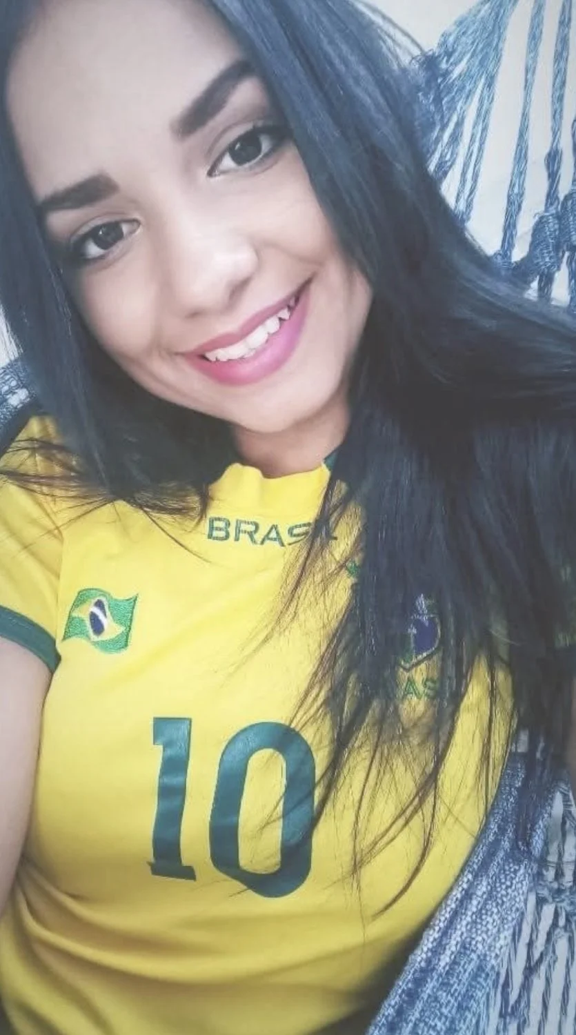 Novinha safada caiu na net transando main image