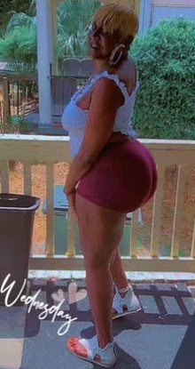 Big Booty Ghetto Hood Granny image 6