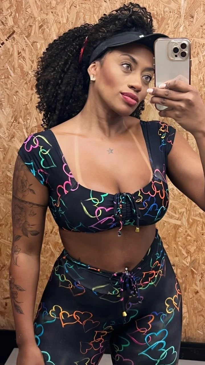 Janaína Simões image 4