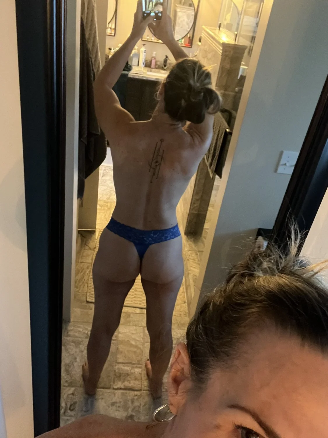 HotWife image 3