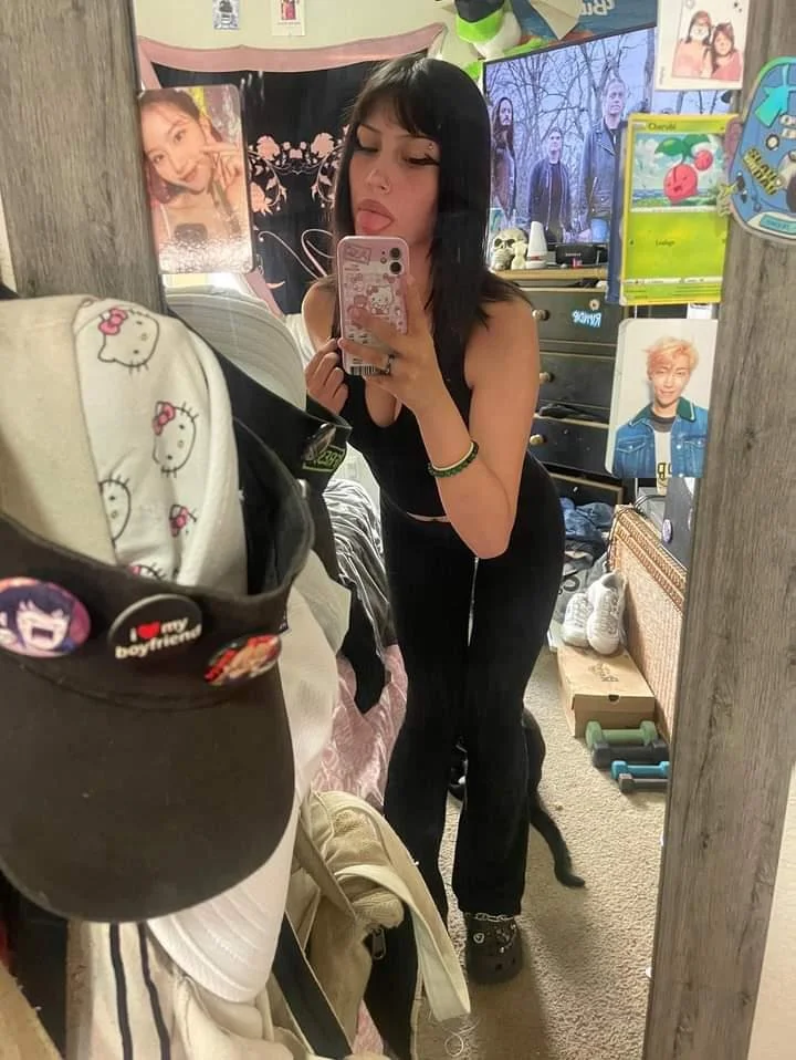 check the comments 🍑 image 4