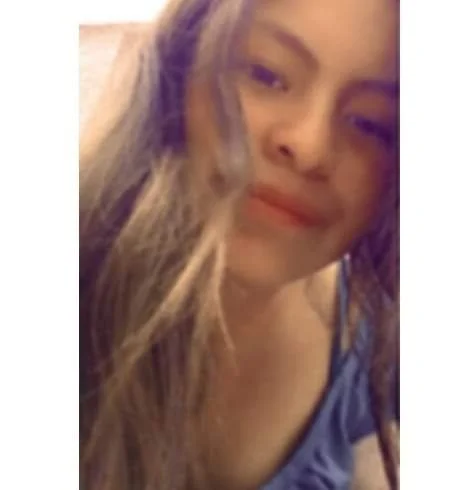 Super sexy and stunning friend main image