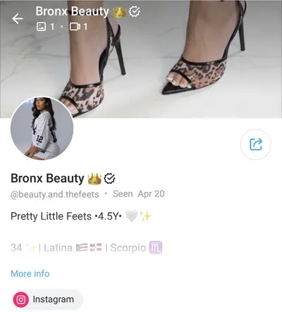 Lola cover image