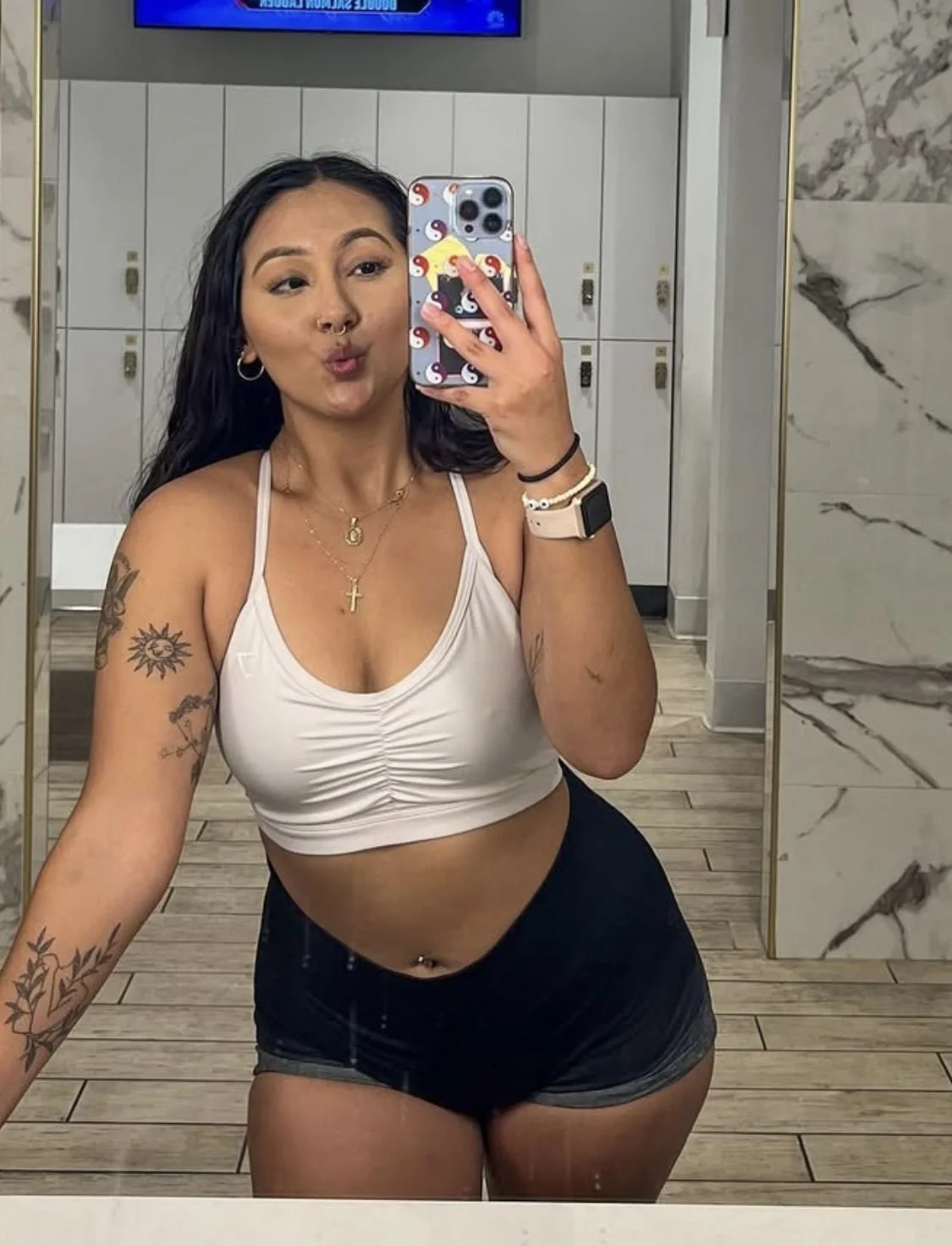Breedable thick ass irl latina from my gym deserves to be treated like a cum dumpster image 17