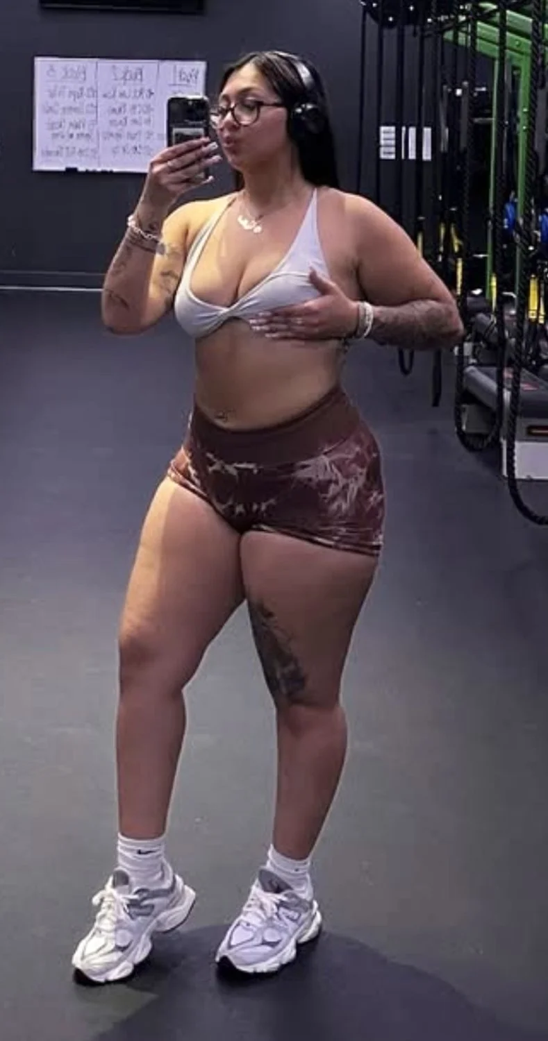 Breedable thick ass irl latina from my gym deserves to be treated like a cum dumpster image 3