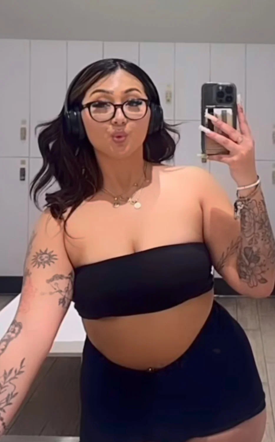 Breedable thick ass irl latina from my gym deserves to be treated like a cum dumpster image 40