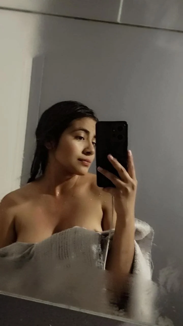 Very stunning and beautiful friend image 16