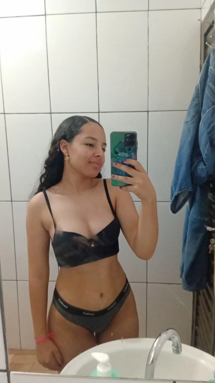 Delicinha exibida - image 2