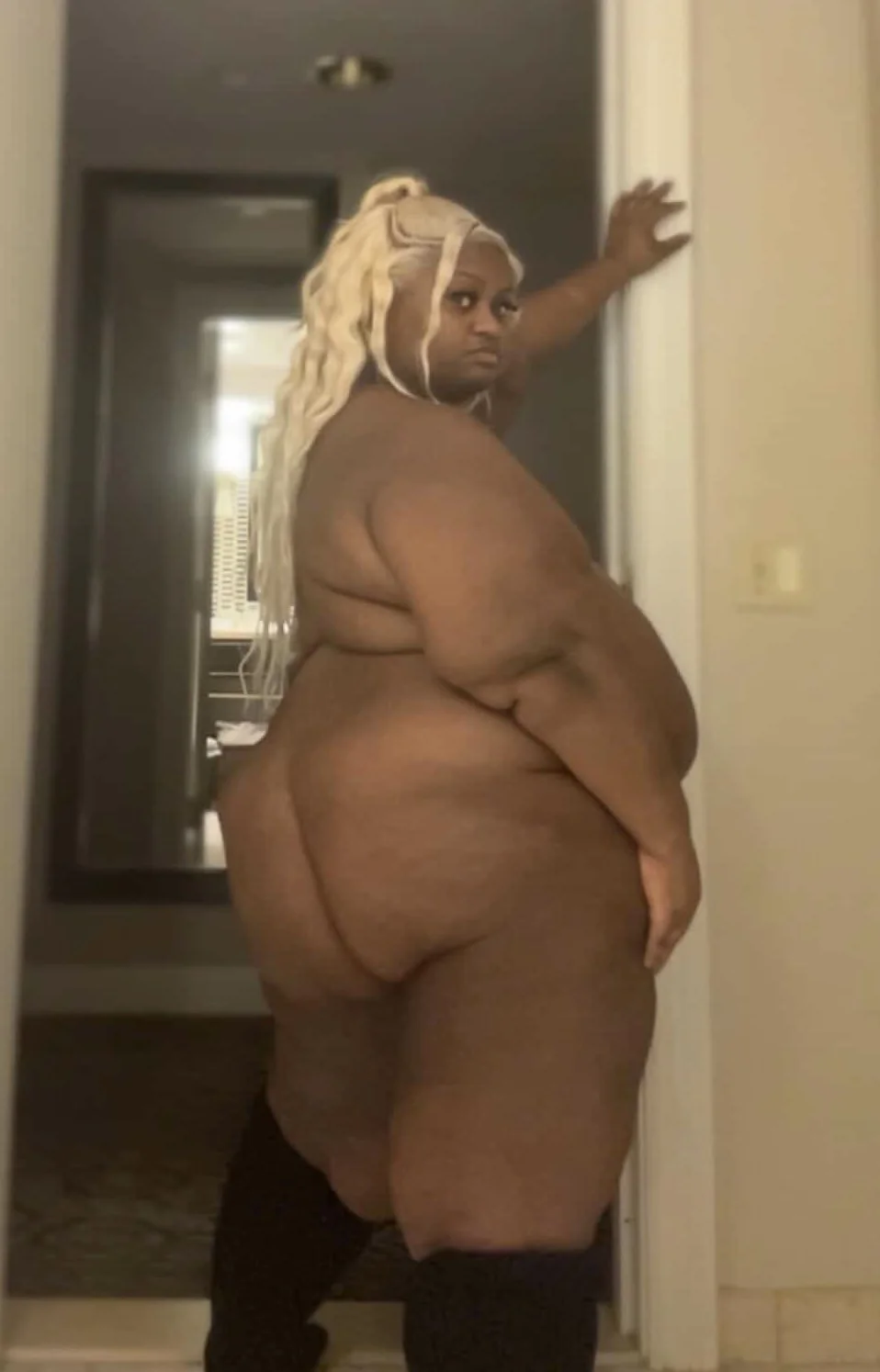 SSBBWs Straight Drop ✋🏾 image 4