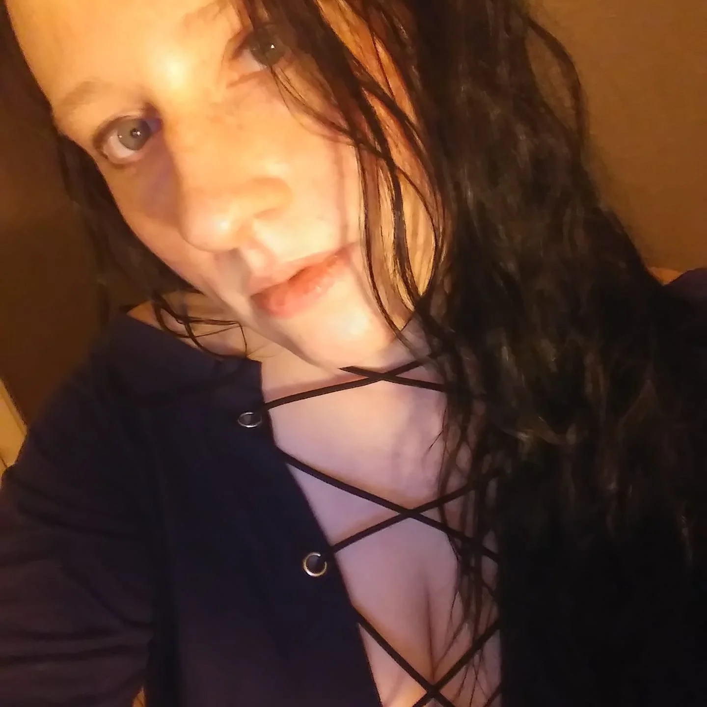 Trina my Slut accepting jerk and screen tribs :) image 17