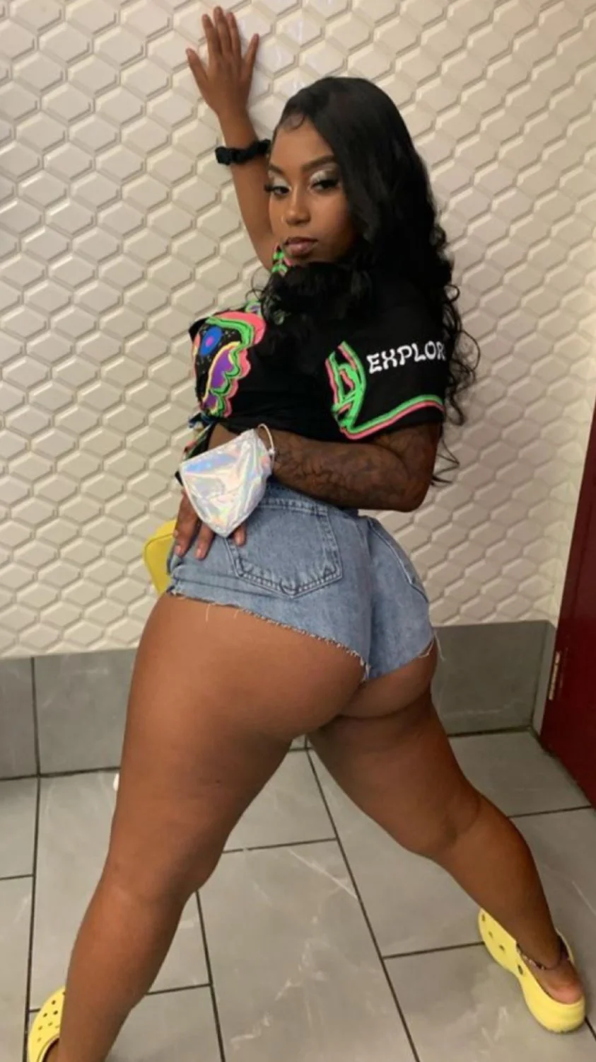 SUMMER SHORTS & SLUT’S image 13