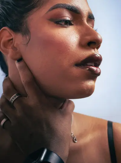 Essa trans novinha me mamou tão gostoso 💦 cover image