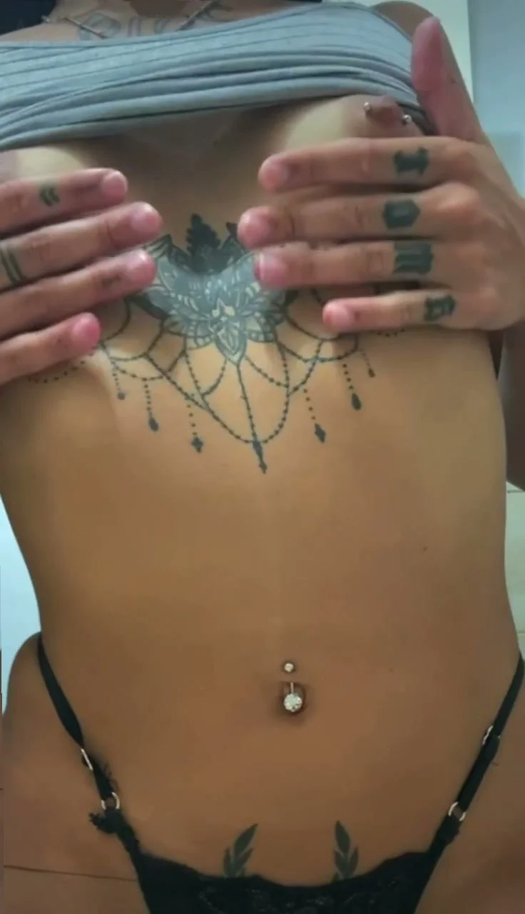 🔞 sexy body dripping fingering pussy tight wet pussy nude 🍑😈 My OF image 4