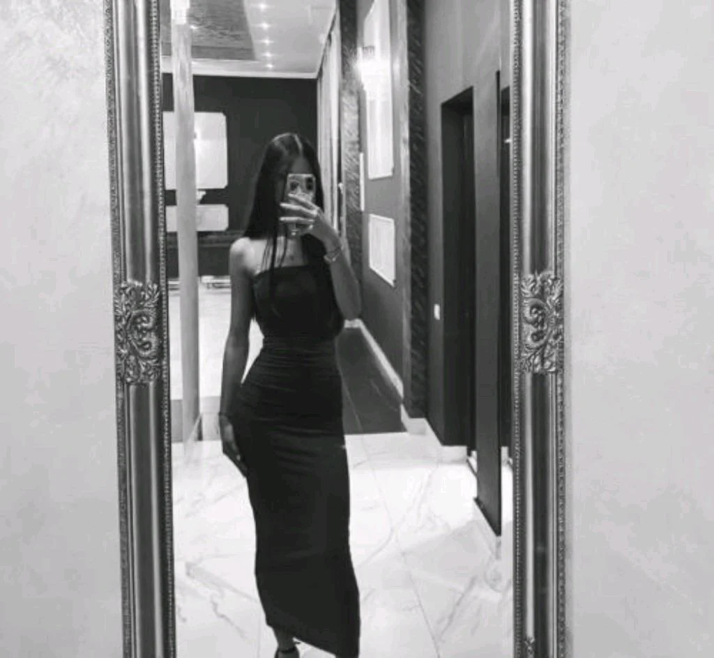 Bianca exposing this slut image 13