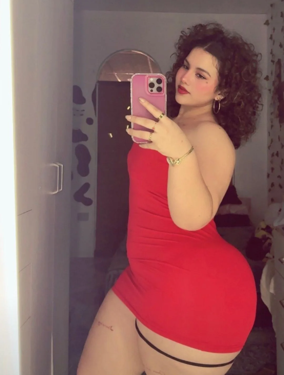 Hadasha Escobar Gordibuena Latina 6 image 13