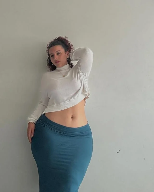 Hadasha Escobar Gordibuena Latina 6 image 15