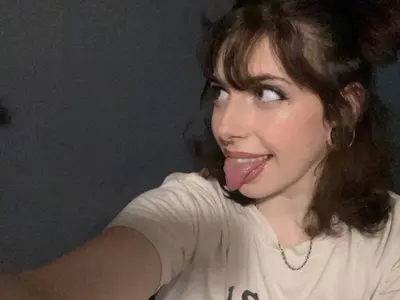 Who is this???? cover image