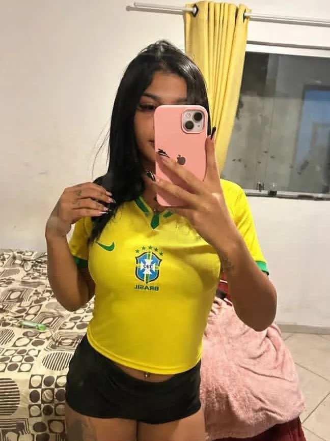 Yasmim carioca putinha do job da zona oeste image 12