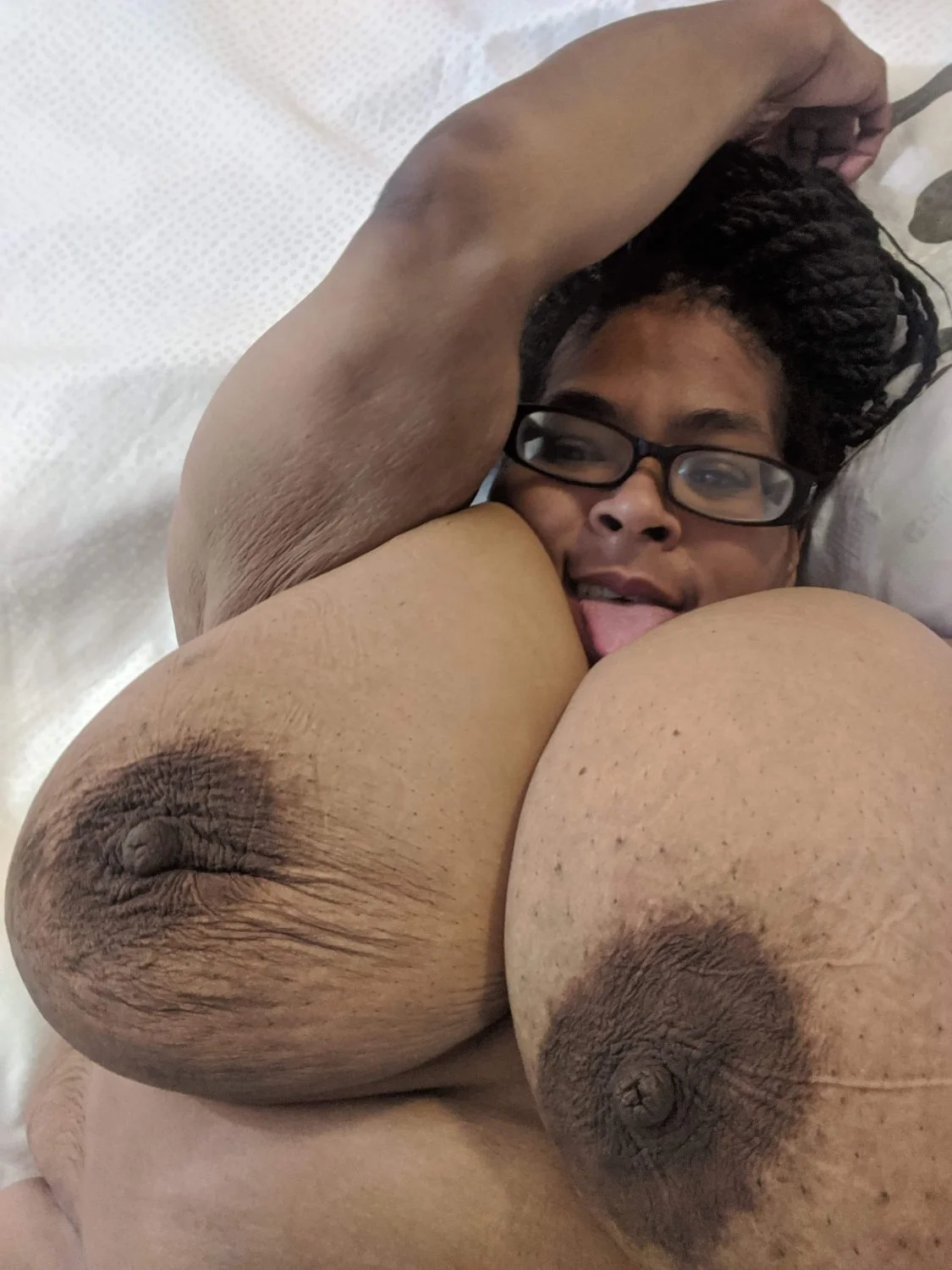 Big Titty Milf Wins image 12