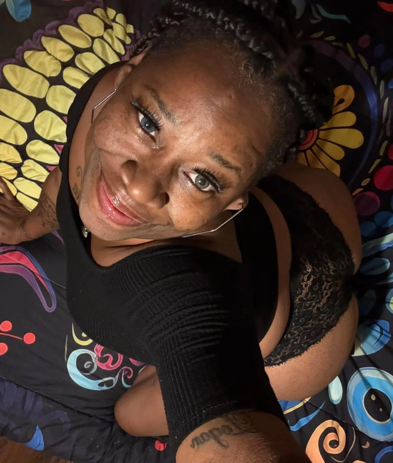 Ebony MILF Kee image 14