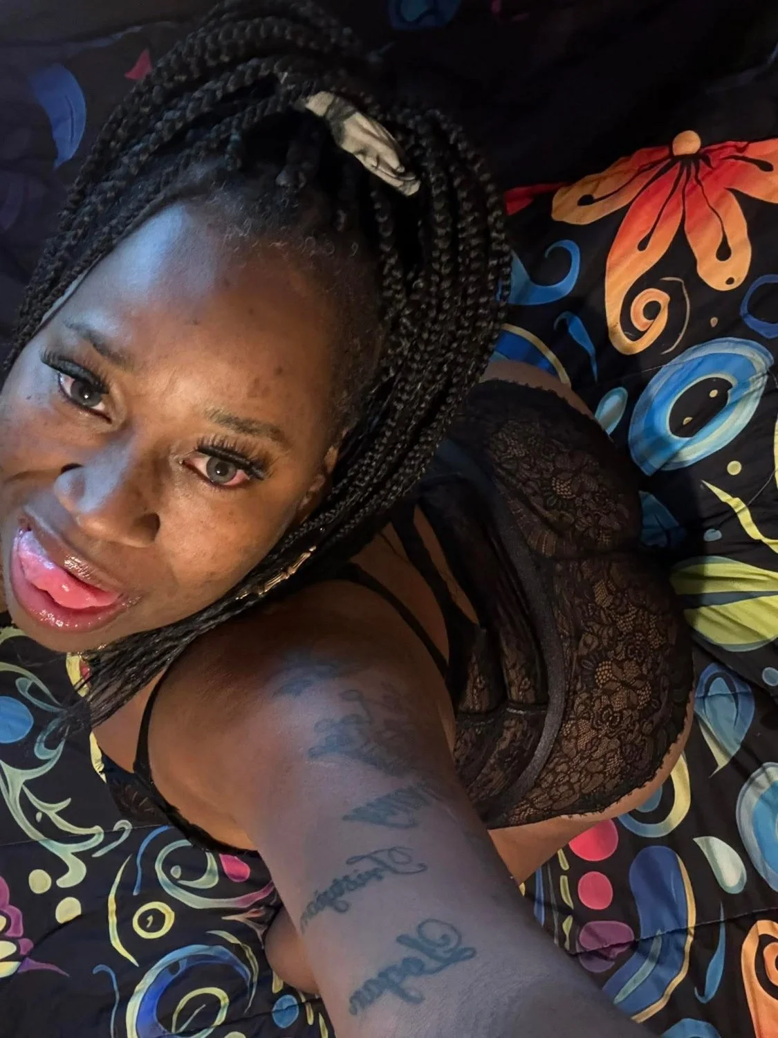Ebony MILF Kee image 19
