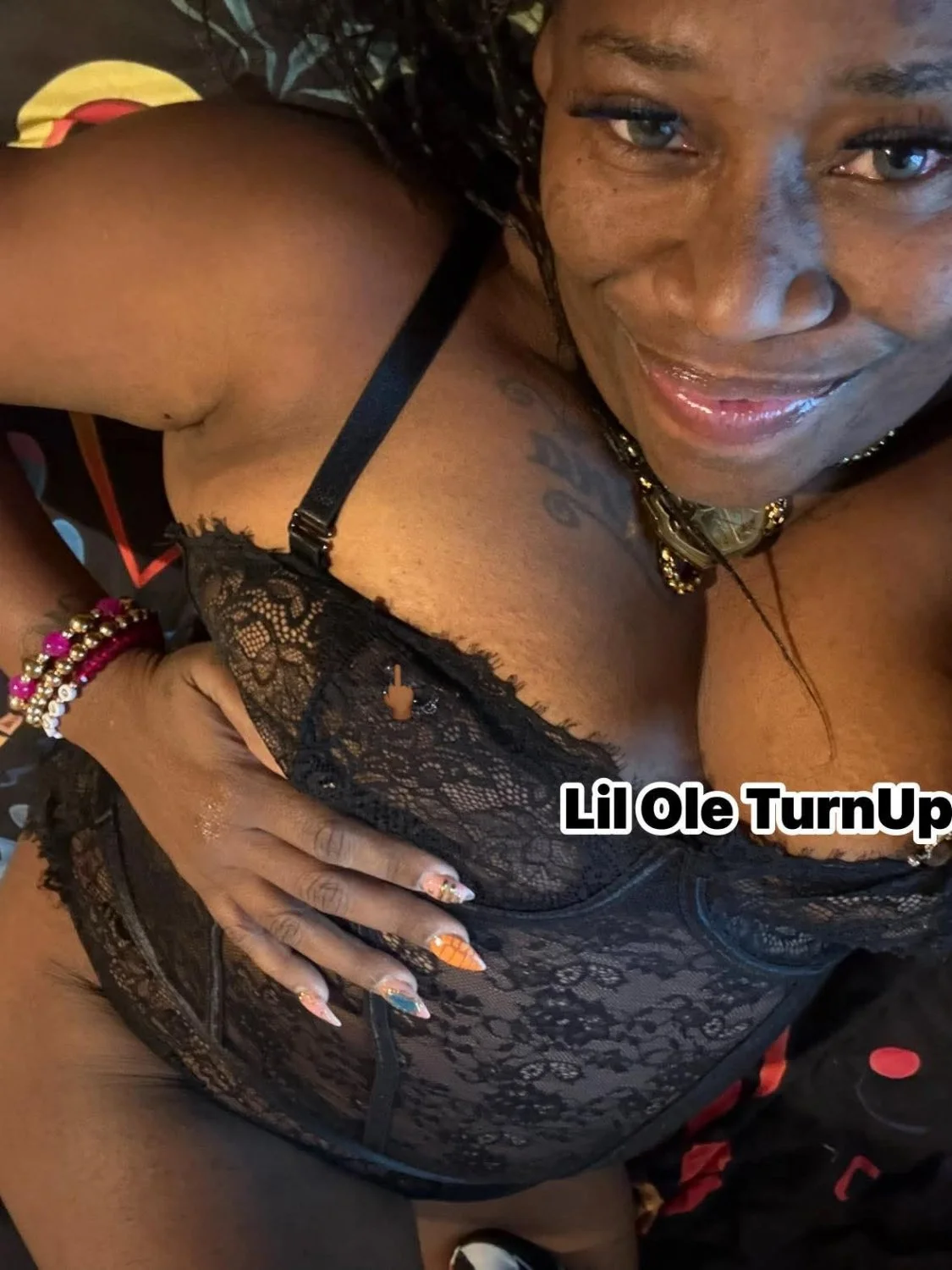 Ebony MILF Kee image 2