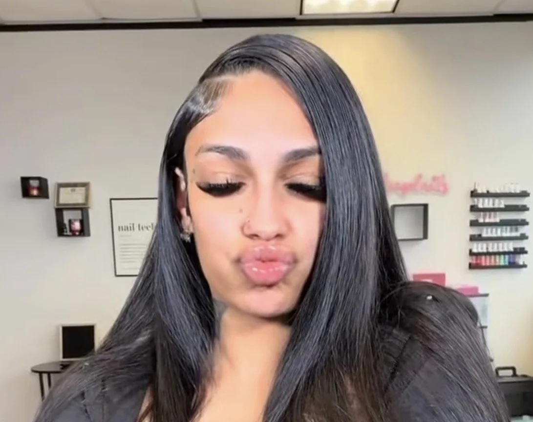 Murda b juicy lips 👄 image 4