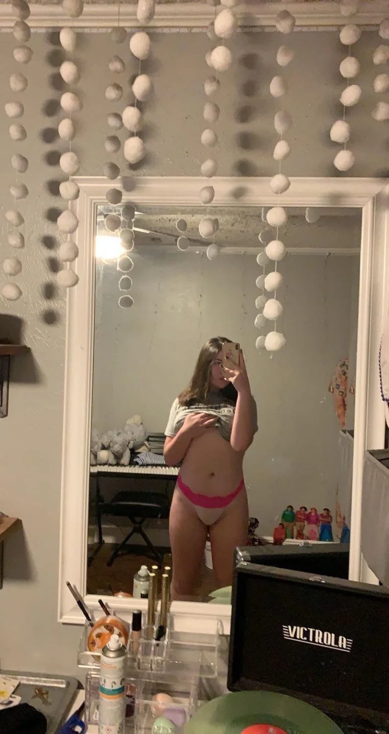 Pawg fat white whore exposed by cuck college freshman barley legal image 28